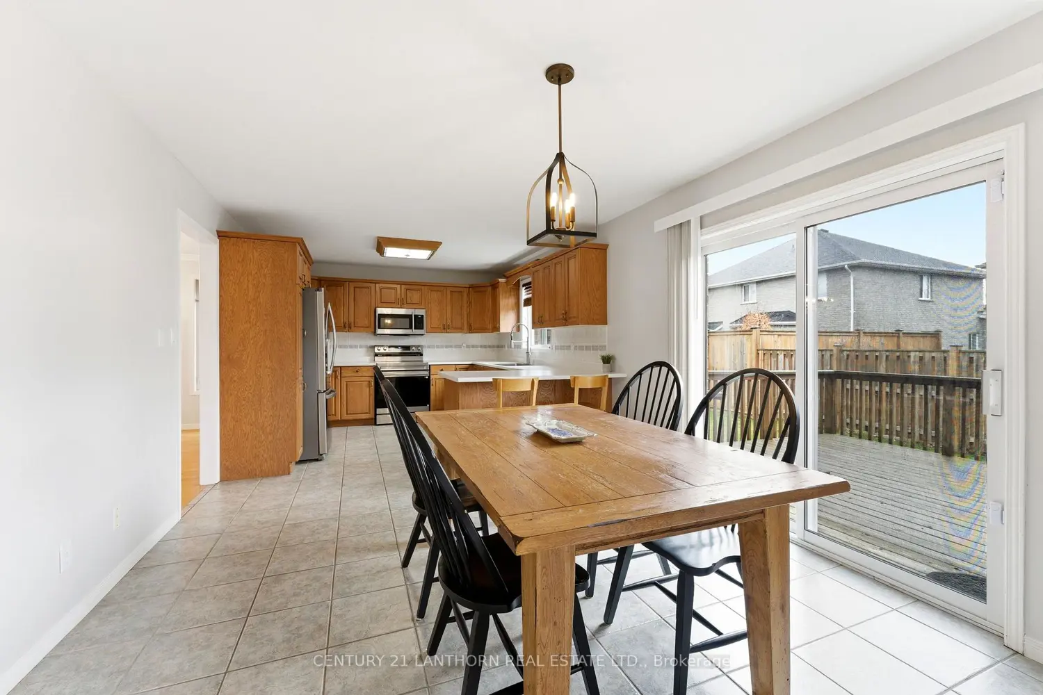 26 Linden Lane photo 5
