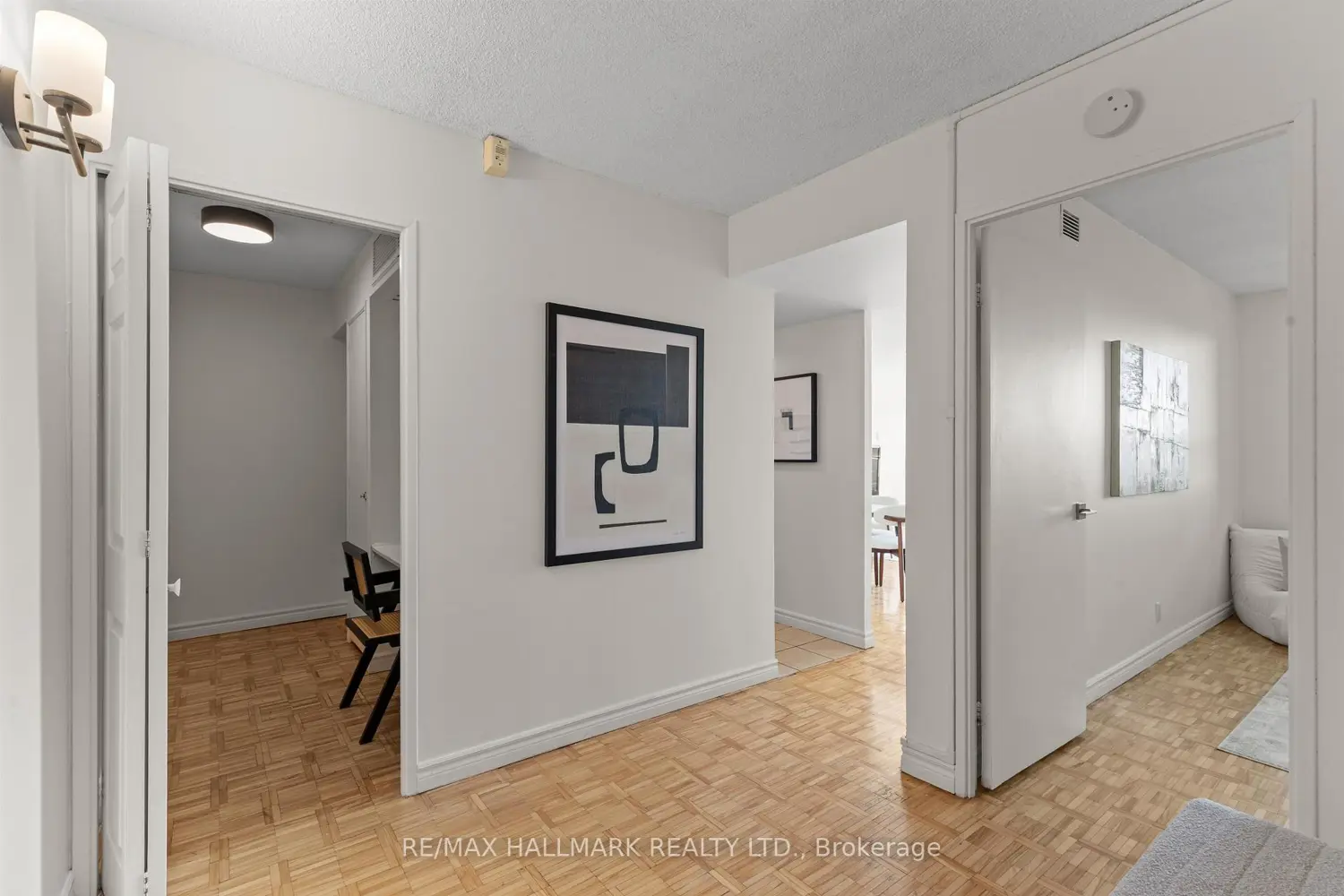 Additional image 16 of 914 Yonge Street 1506