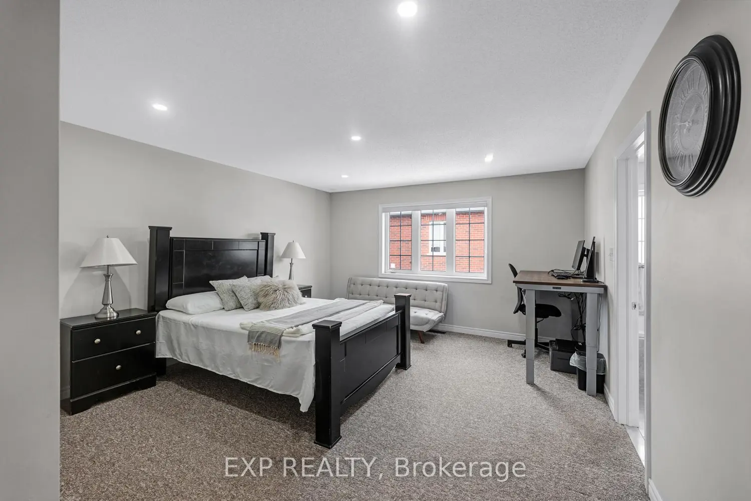 Additional image 6 of 565 Foxcroft Boulevard