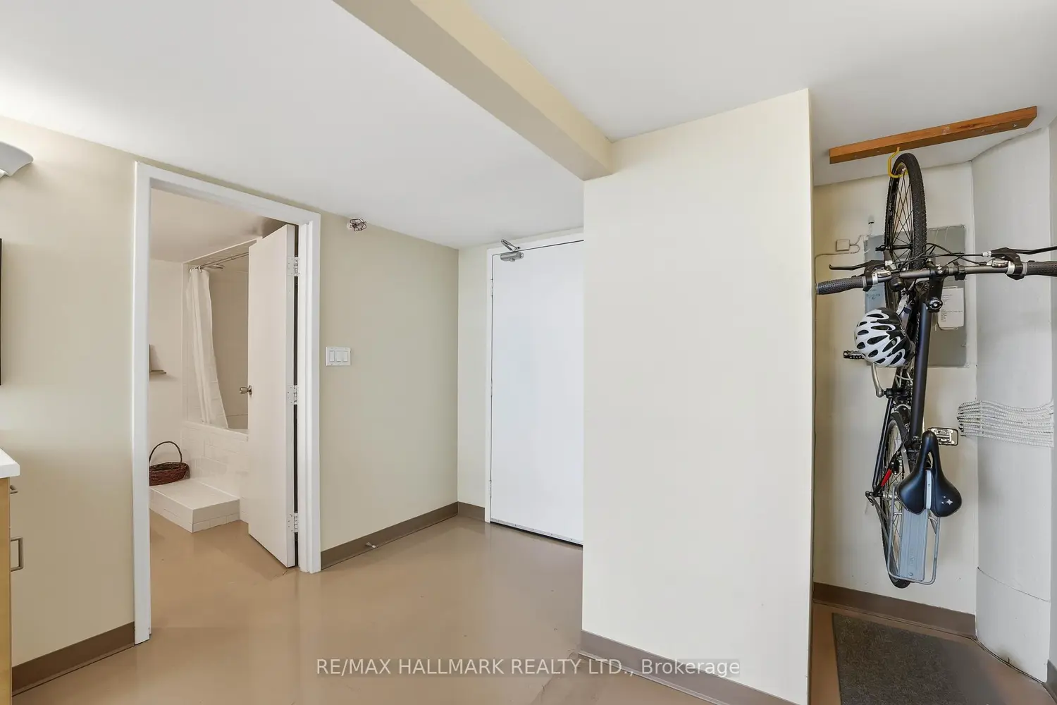 Additional image 14 of 245 Carlaw Avenue 203