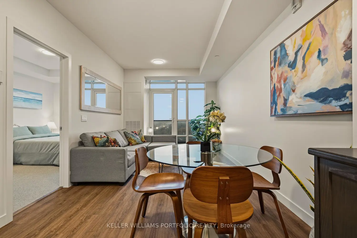 461 Green Road 1019 photo 5