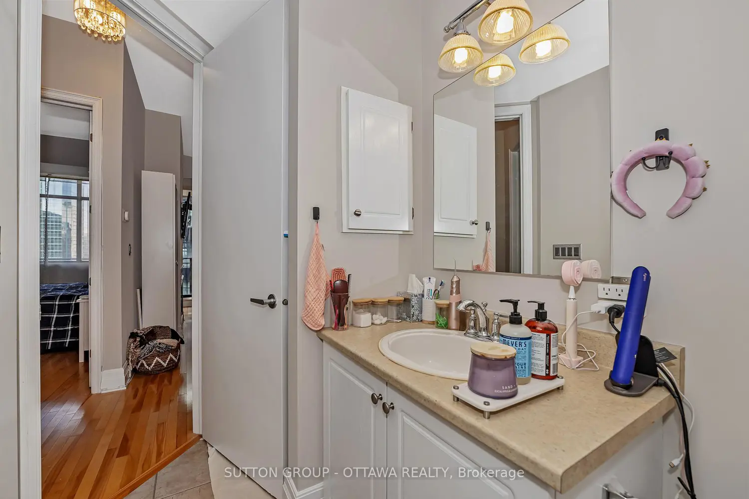 Additional image 10 of 375 Lisgar Street 903