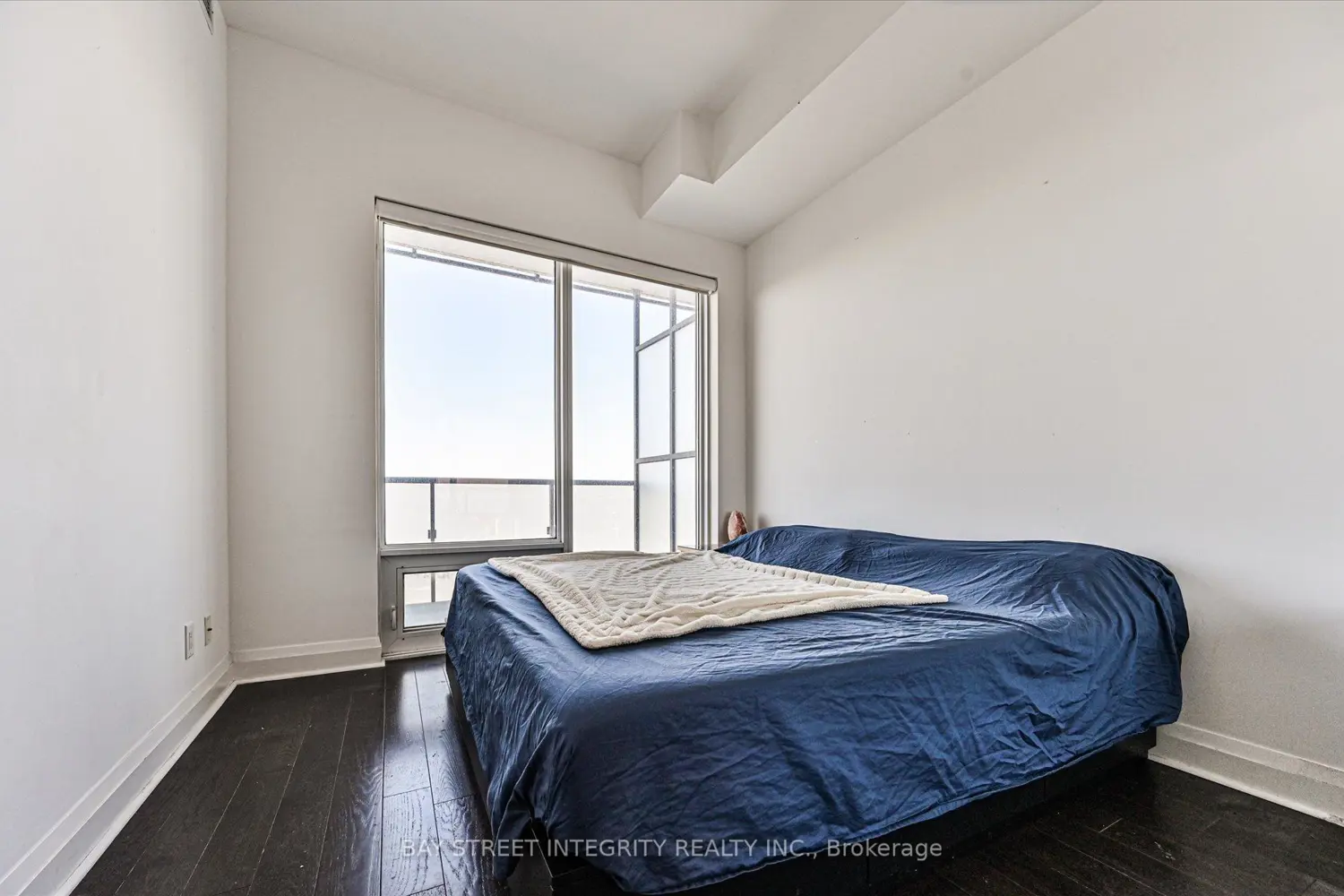 Additional image 12 of 1080 Bay Street 5302