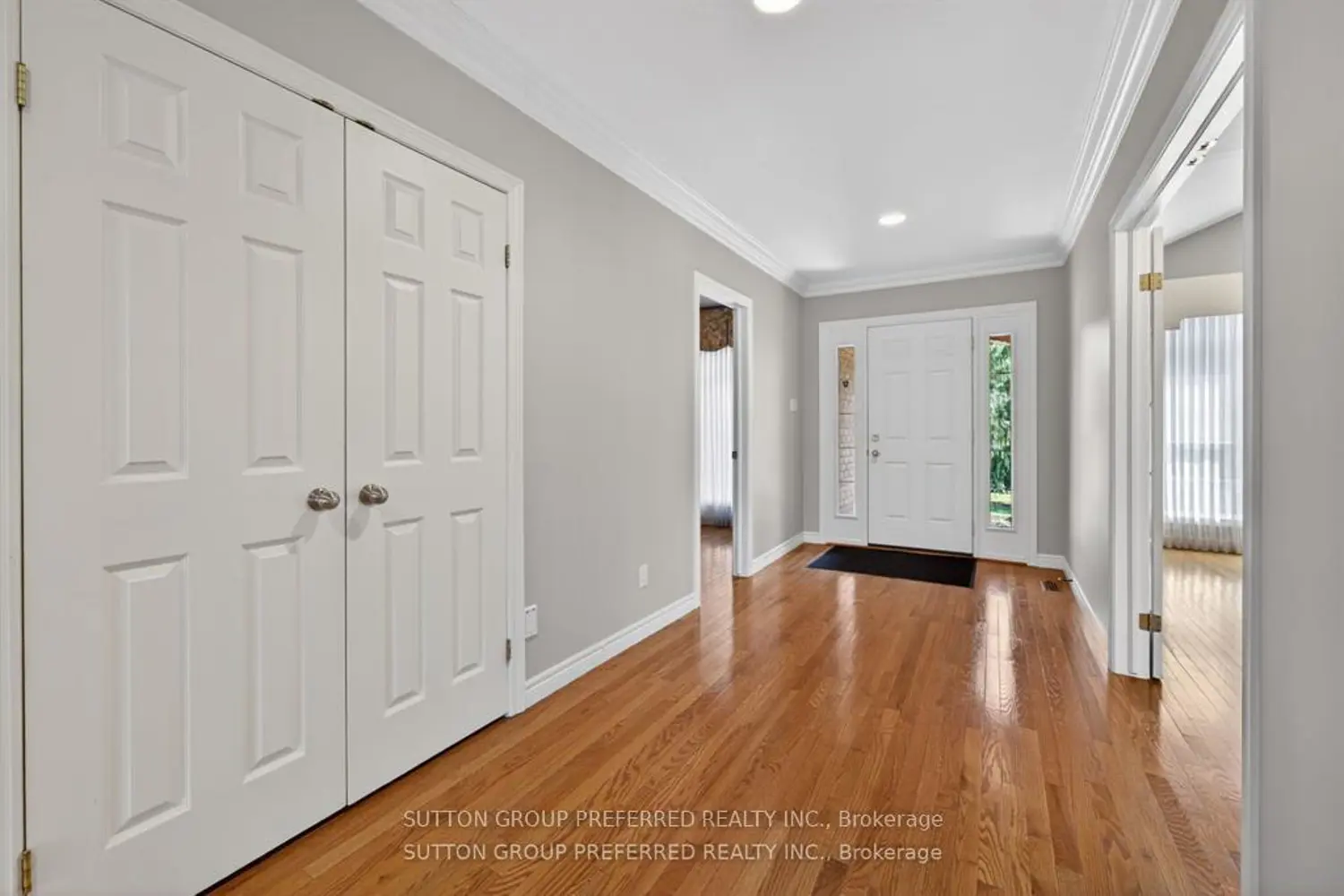 519 Rosecliffe Terrace photo 2