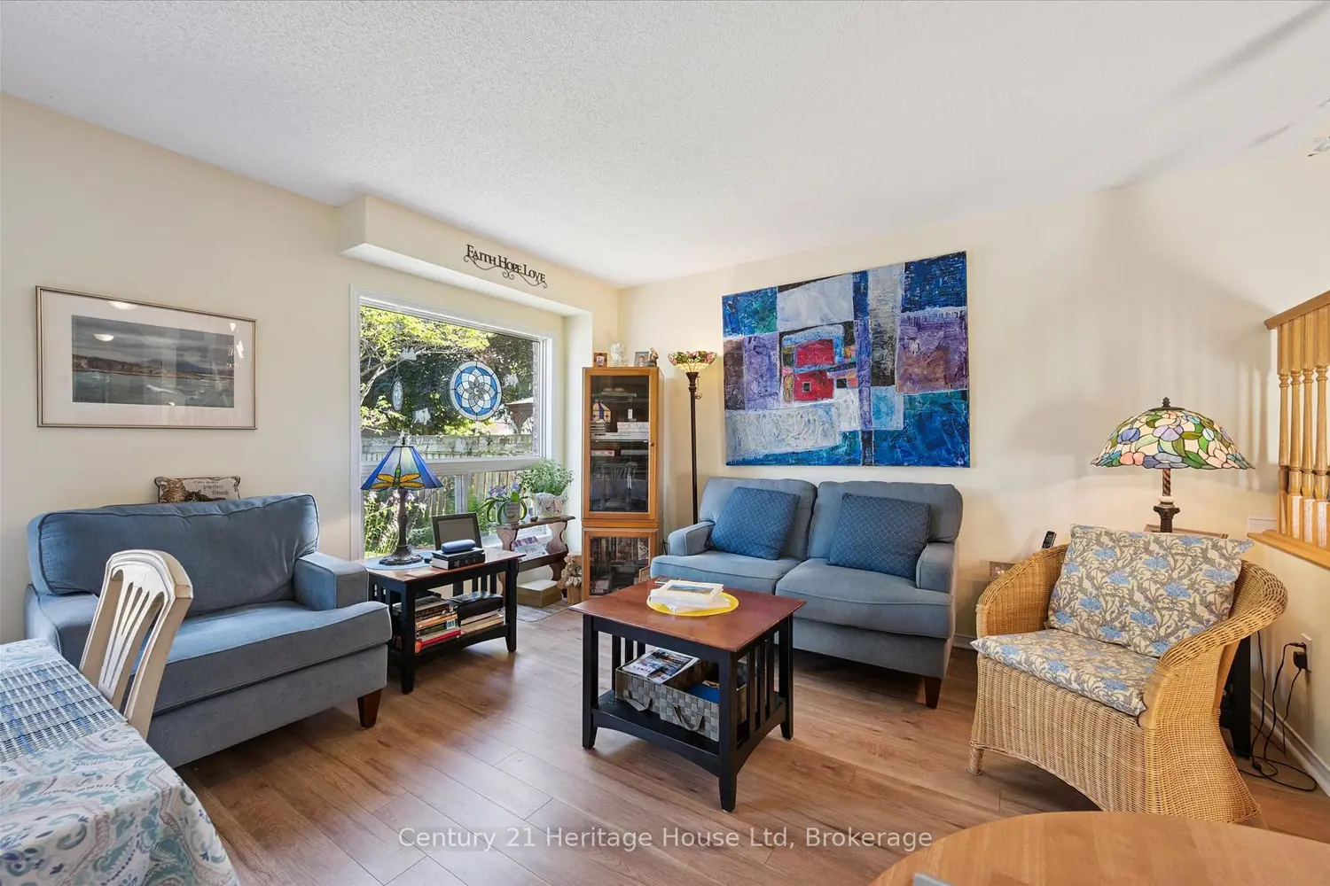 229 Silurian Drive photo 5
