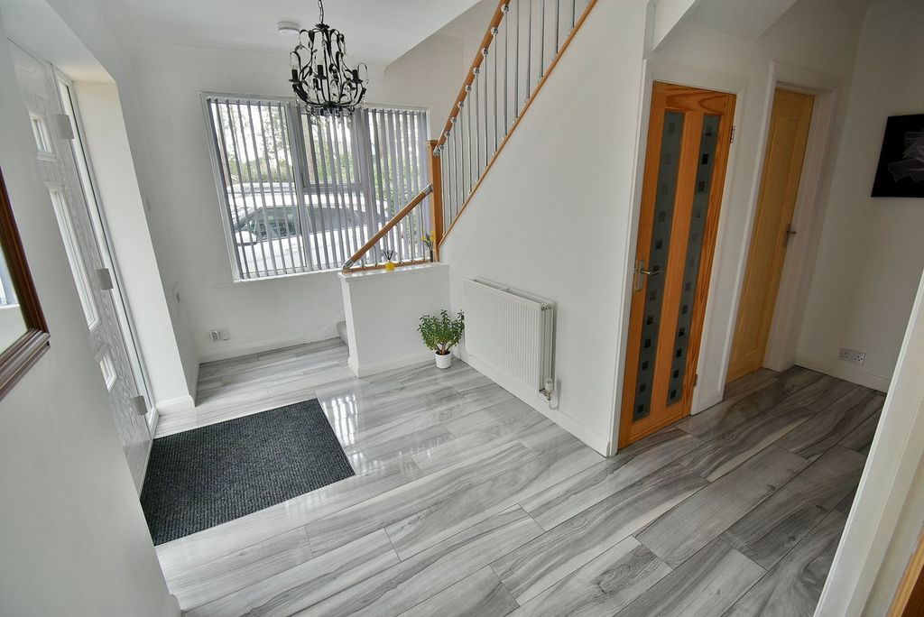 Additional image 10 of 6 bed detached house for saleGolf Links Road, Ferndown BH22