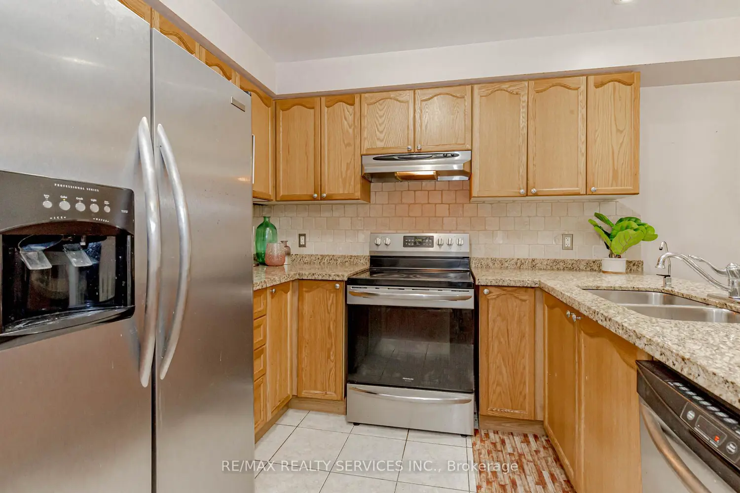 Additional image 9 of 3120 Highbourne Crescent