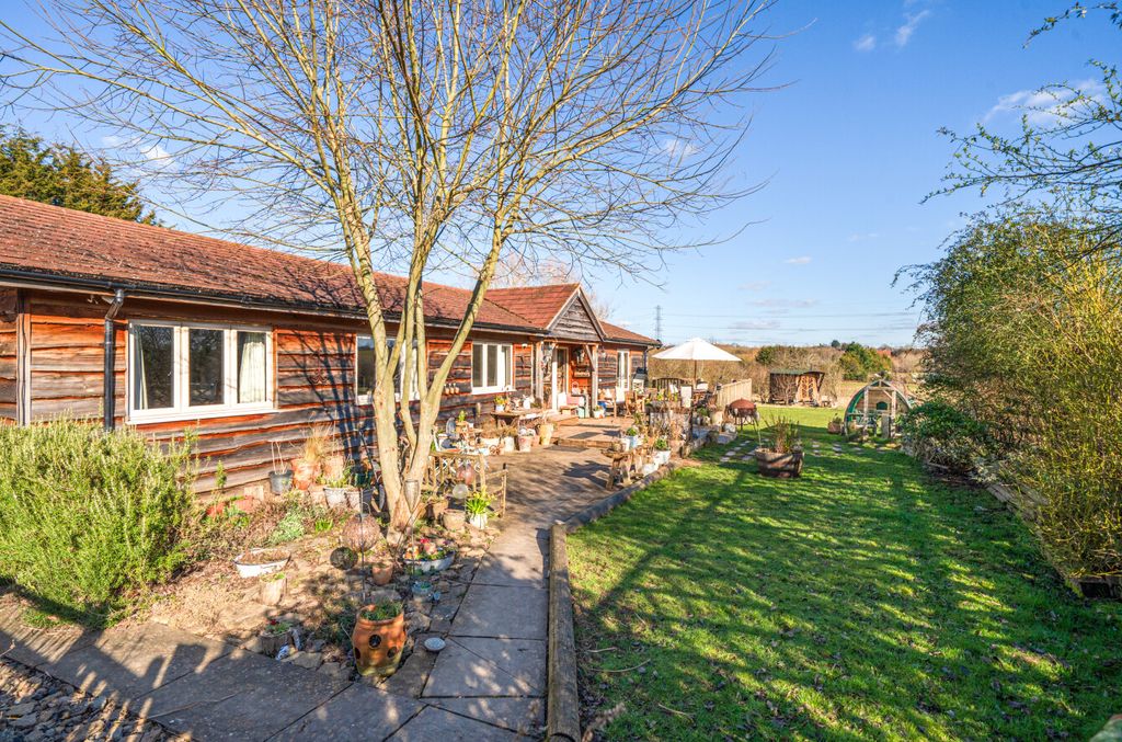 3 bed detached bungalow for saleBoston Lane, Hinton-On-The-Green, Evesham WR11