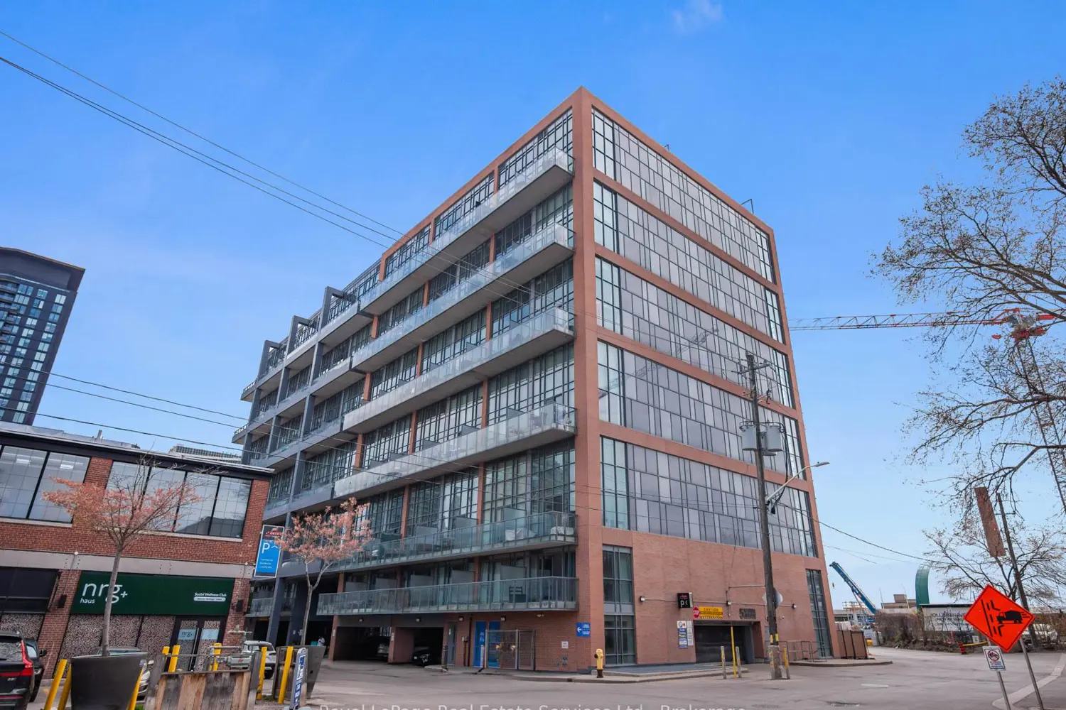 Additional image 16 of 5 Hanna Avenue 729