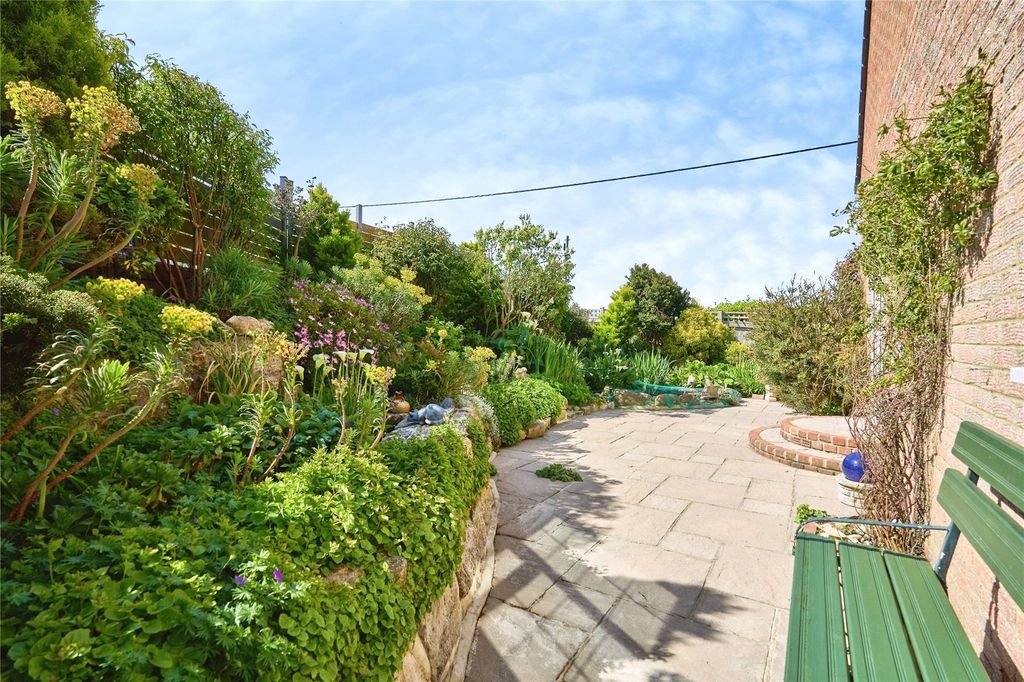 Additional image 6 of 6 bed detached house for saleMonks Lane, Freshwater, Isle Of Wight PO40