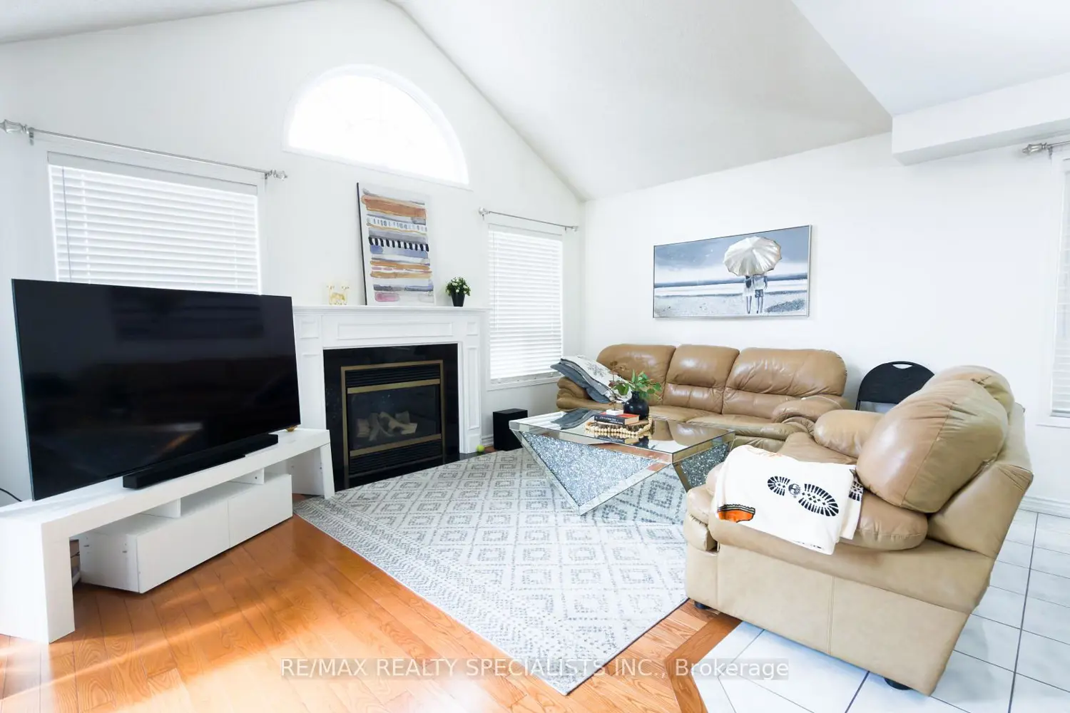 32 Feather Reed Way photo 4