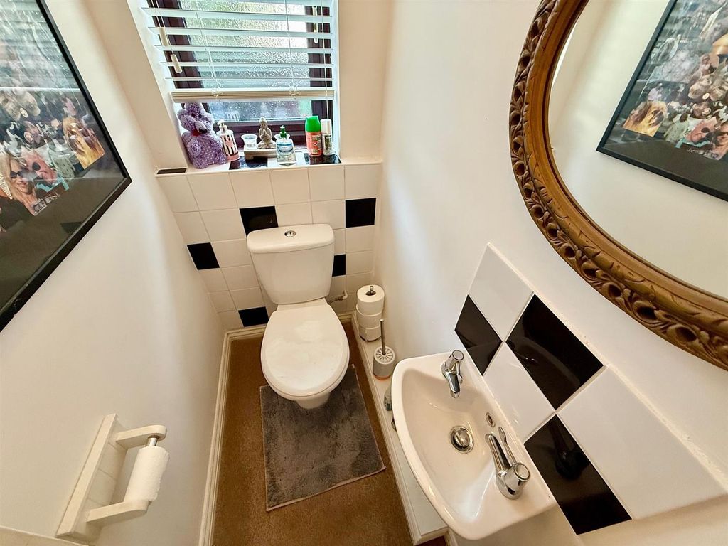 Additional image 20 of 4 bed detached house for saleRiver Walk, Great Yarmouth NR30