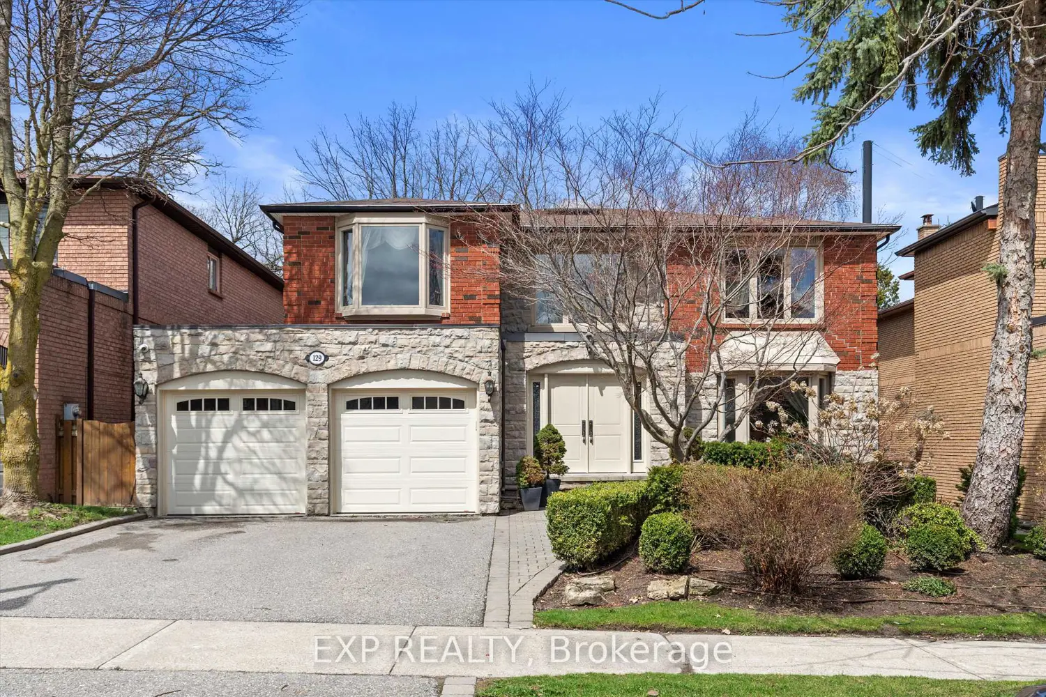 129 Rose Green Drive photo 2