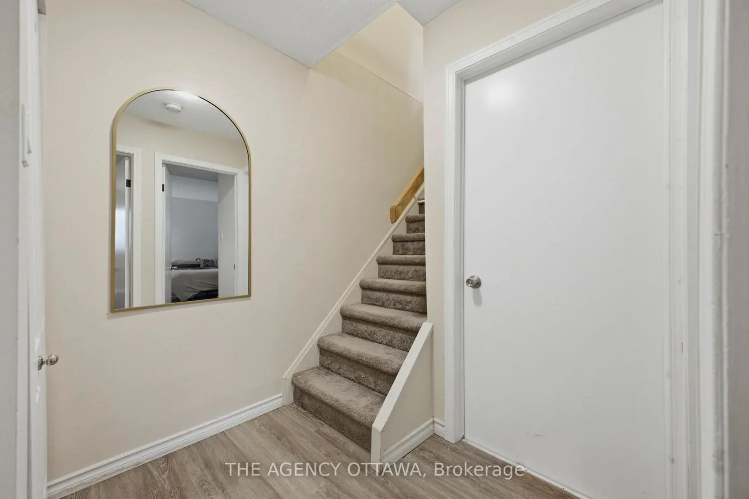 299 Thomas Street 103 photo 3