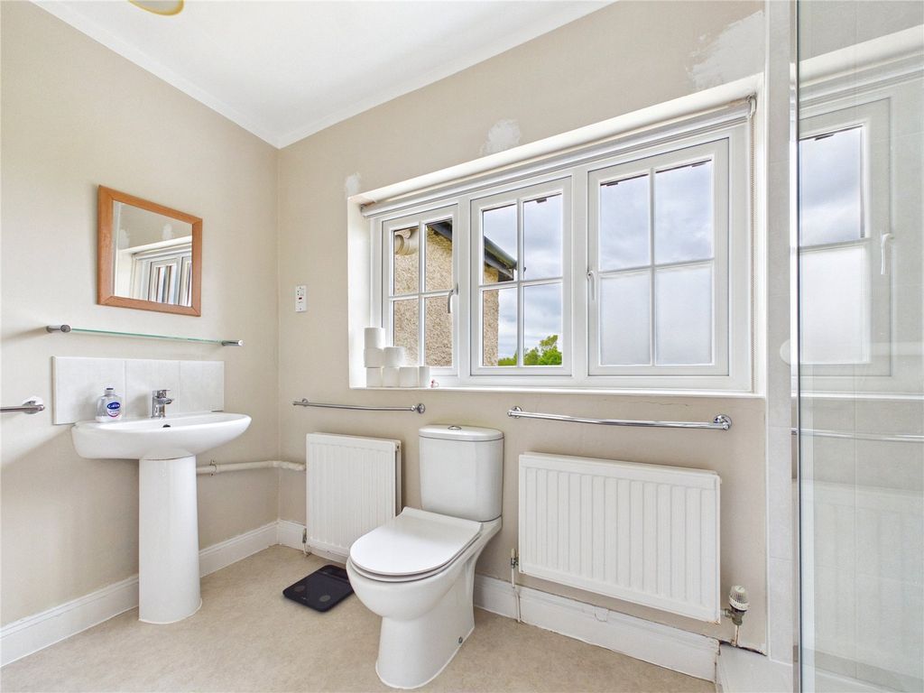 Additional image 6 of 4 bed detached house for saleLinks Avenue, Felixstowe, Suffolk IP11