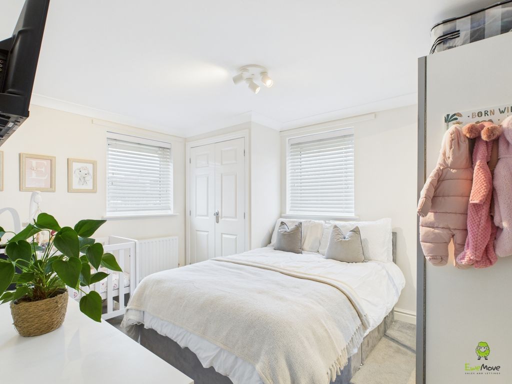 Additional image 7 of 2 bed flat for saleWharfside Close, Erith DA8