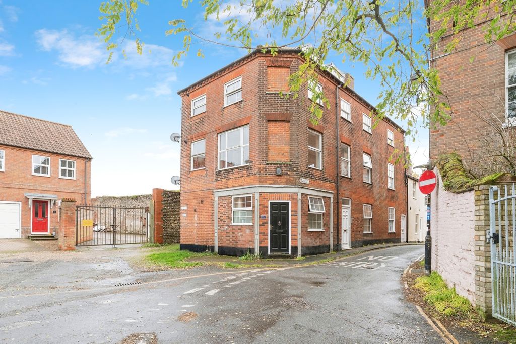 2 bed flat for saleTunn Street, Fakenham, Norfolk NR21