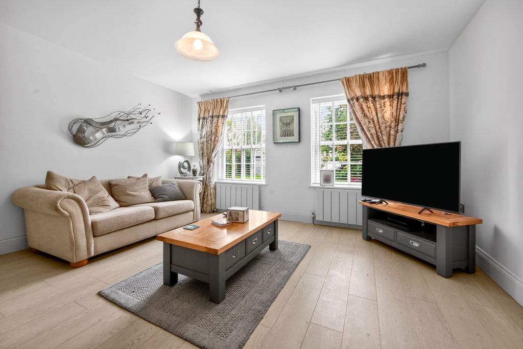 Additional image 5 of 4 bed detached house for saleMarcus Road, Old Felixstowe, Suffolk IP11