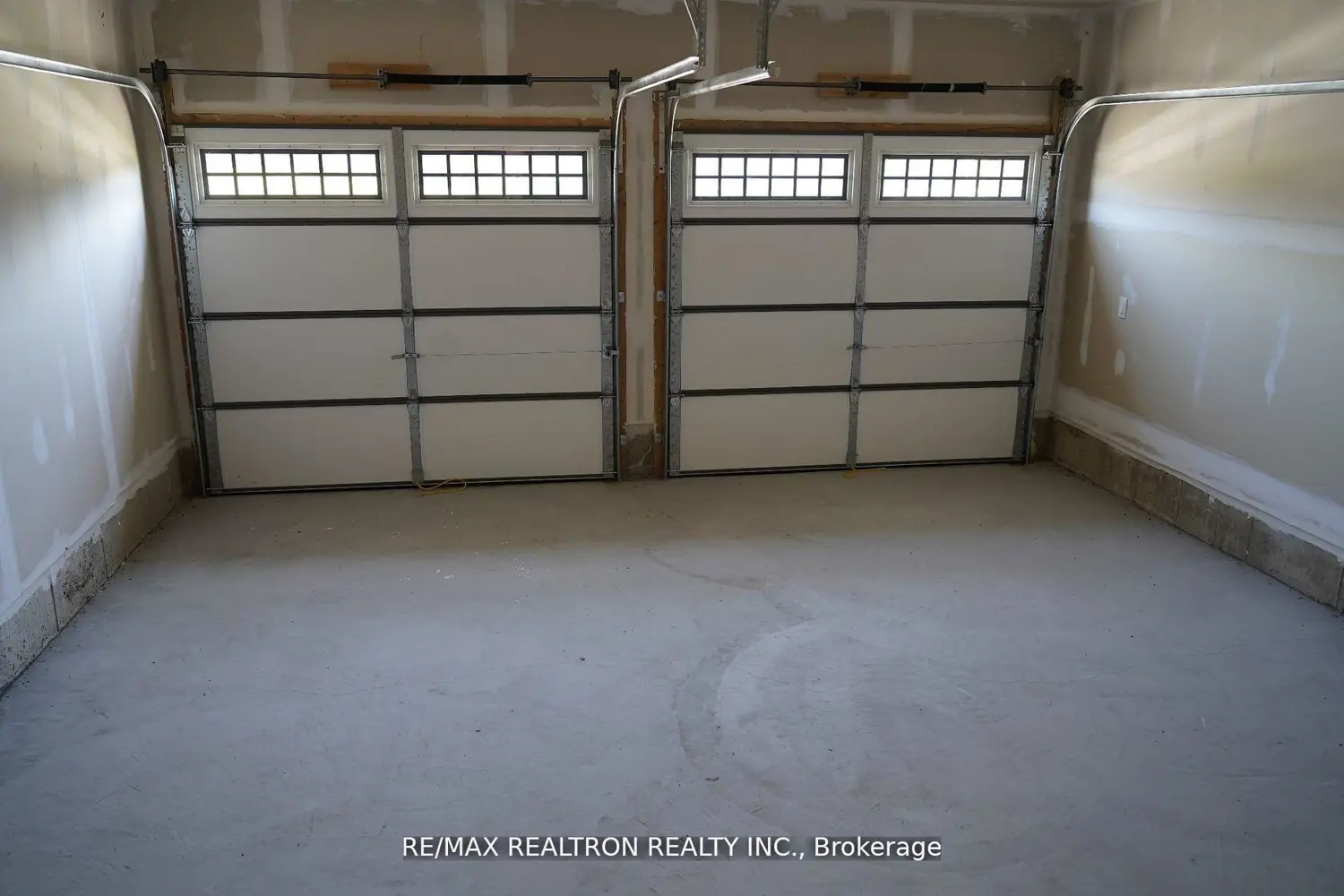 Additional image 12 of 465 Hornbeck Street