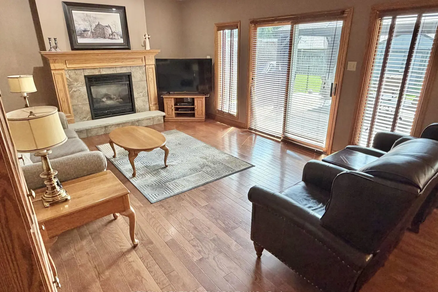 31 Cavanaugh Crescent photo 4