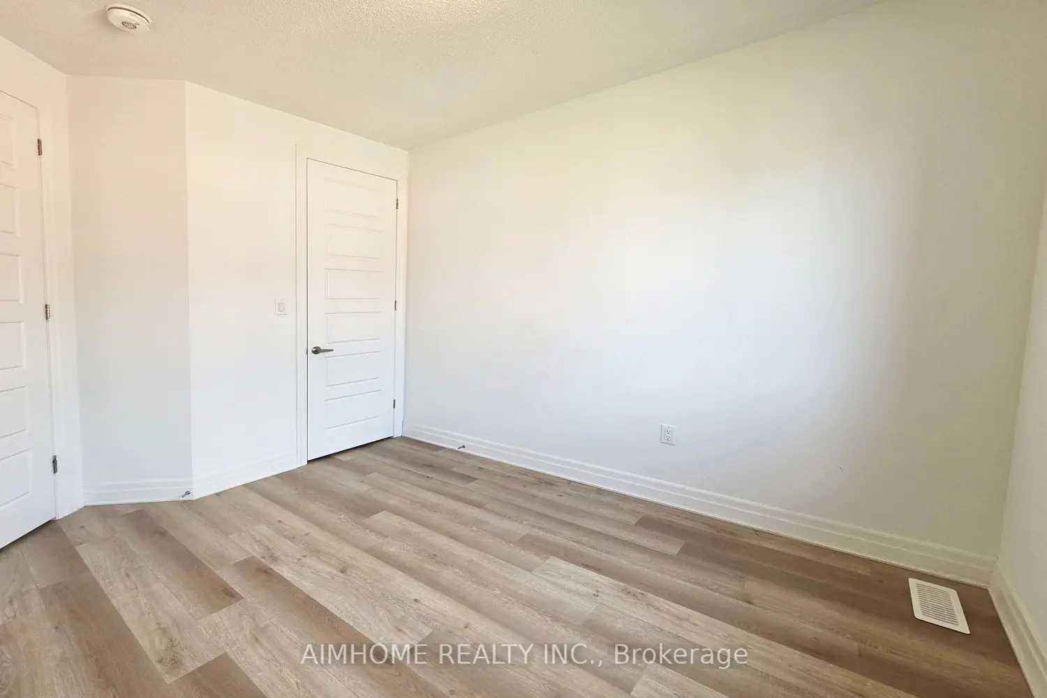 Additional image 11 of 1195 Tanbark Avenue