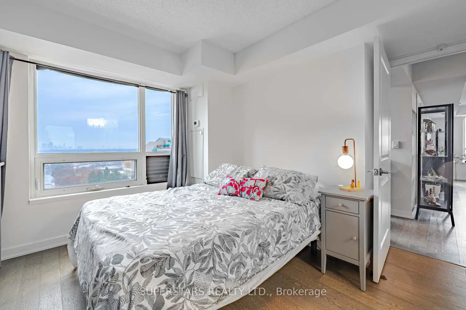 Additional image 9 of 185 Bonis Avenue 1511