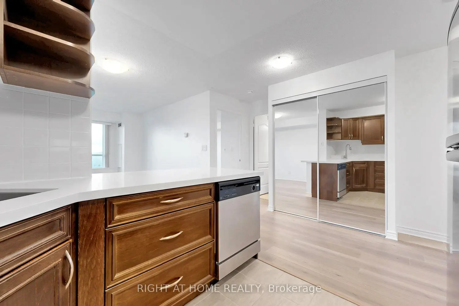 Additional image 7 of 2020 Mcnicoll Avenue 807