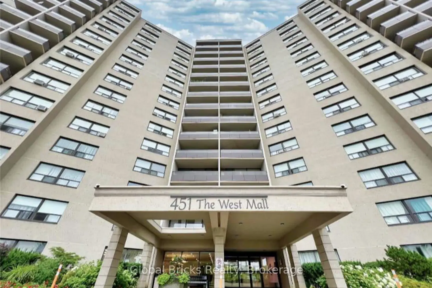 451 The West Mall 320