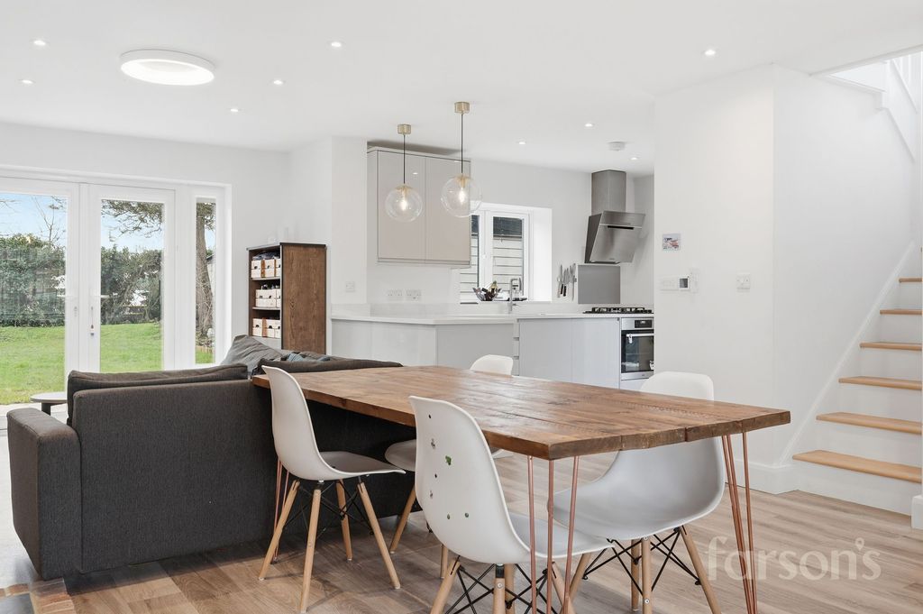 Additional image 8 of 4 bed detached house for saleColyers Lane, Erith DA8