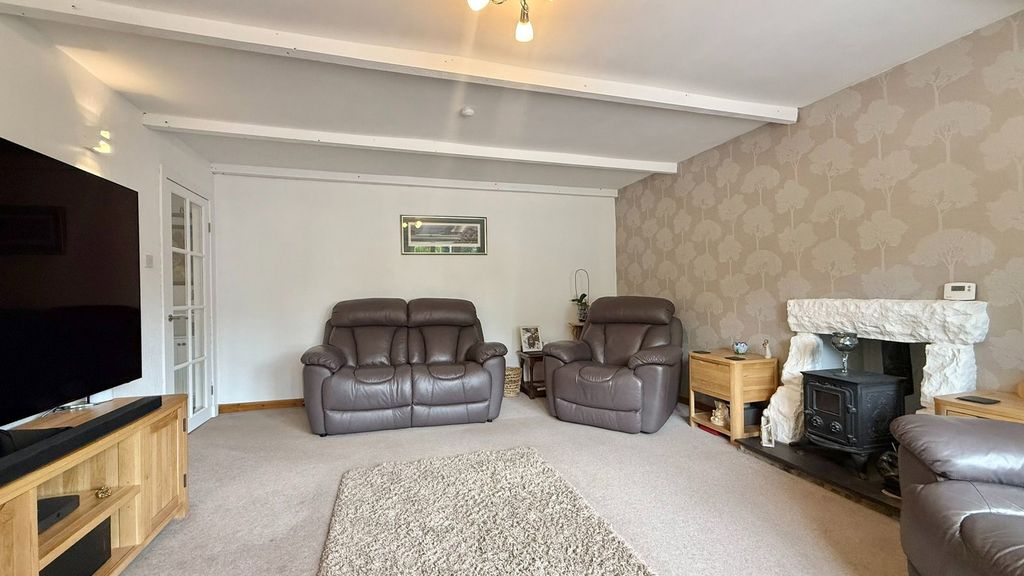 Additional image 6 of 7 bed detached house for saleLinne Dhuinn, West Lewiston, Drumnadrochit IV63