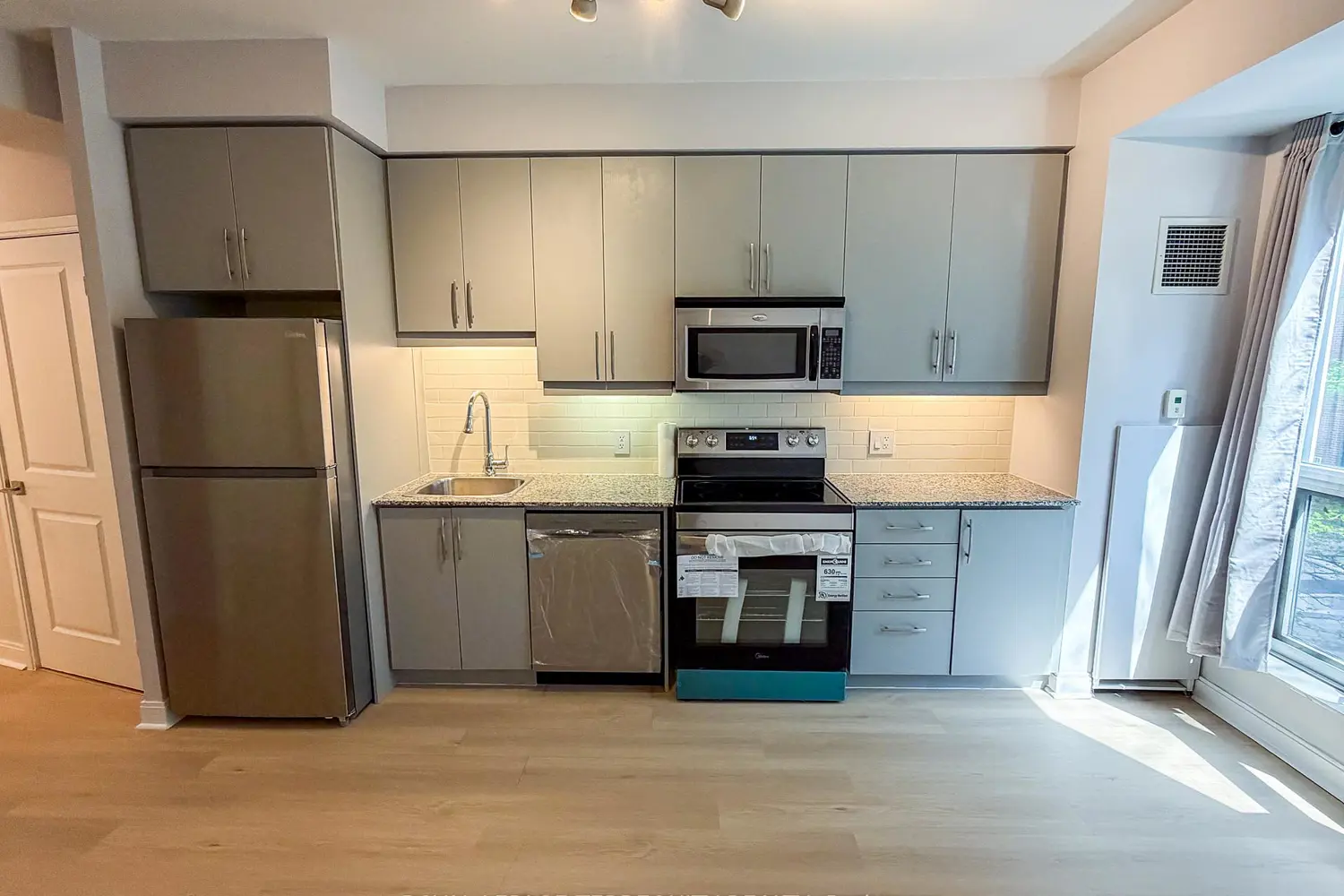 1 Scott Street 311