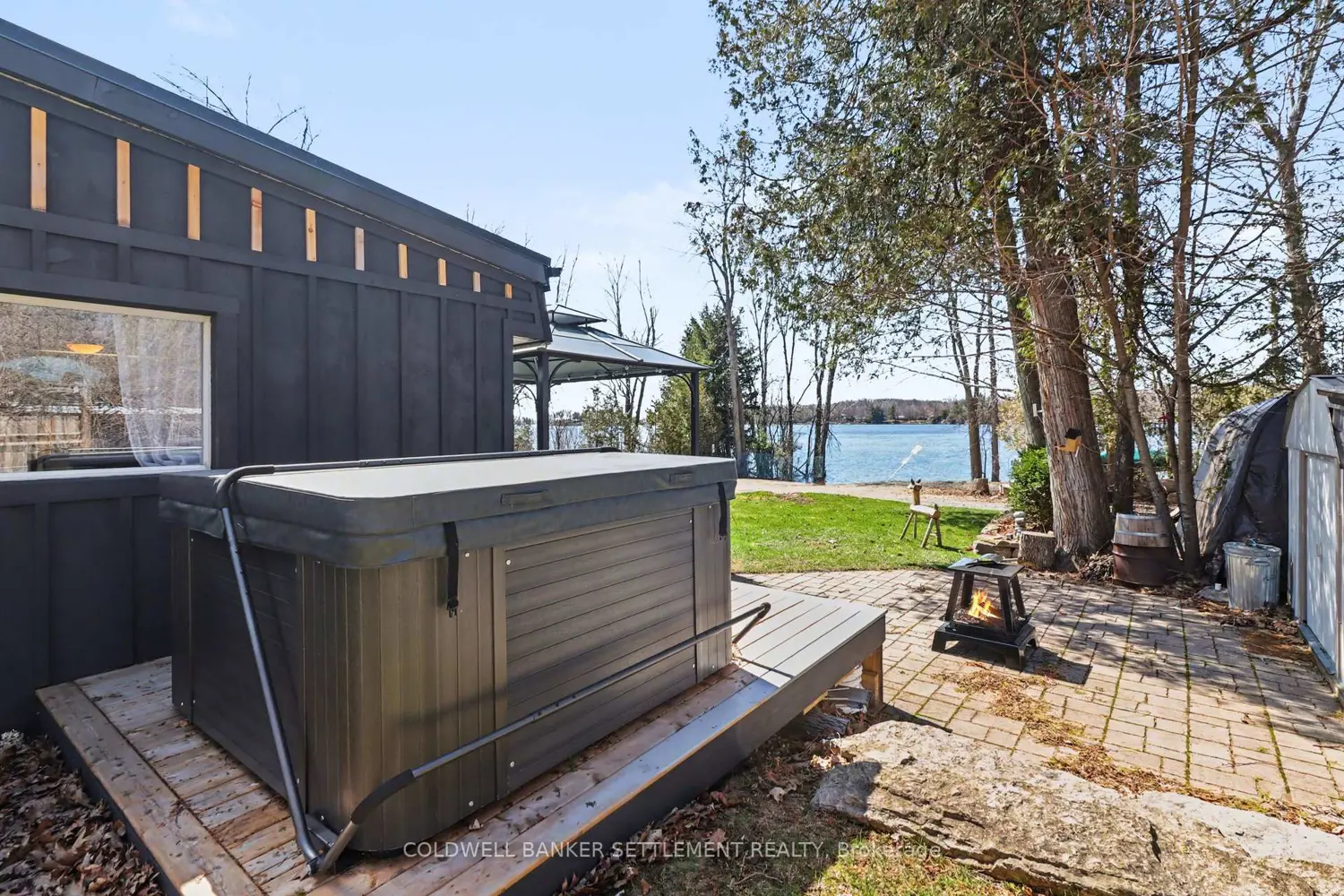 128 Loon Lane photo 4