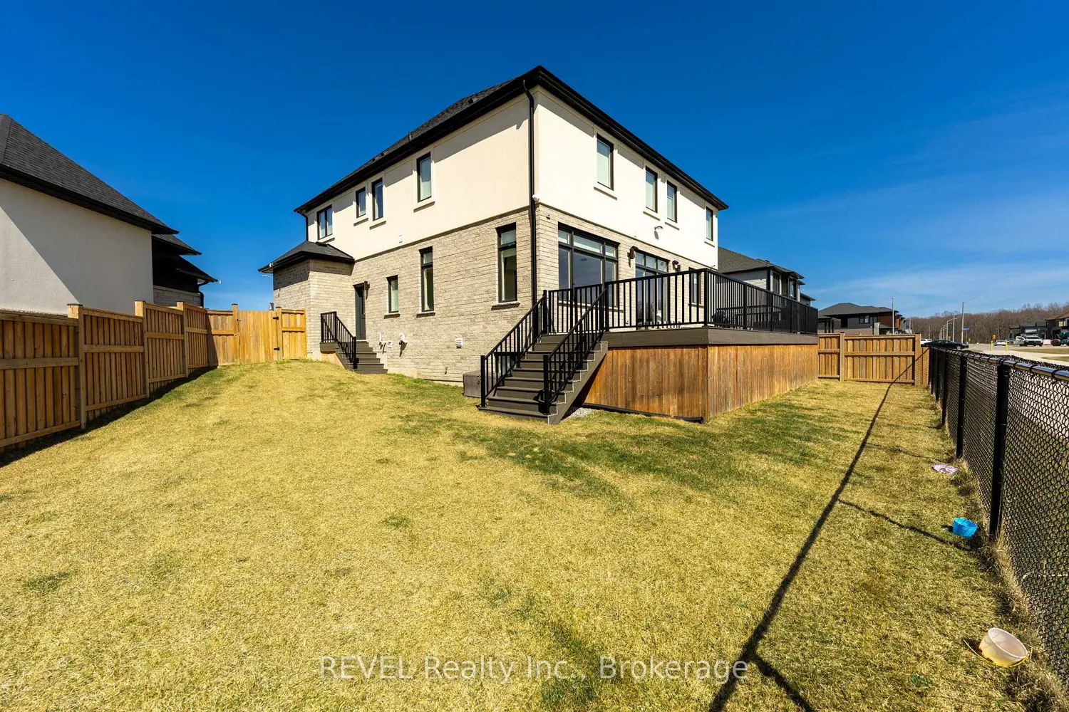 Additional image 19 of 7515 Sherrilee Crescent
