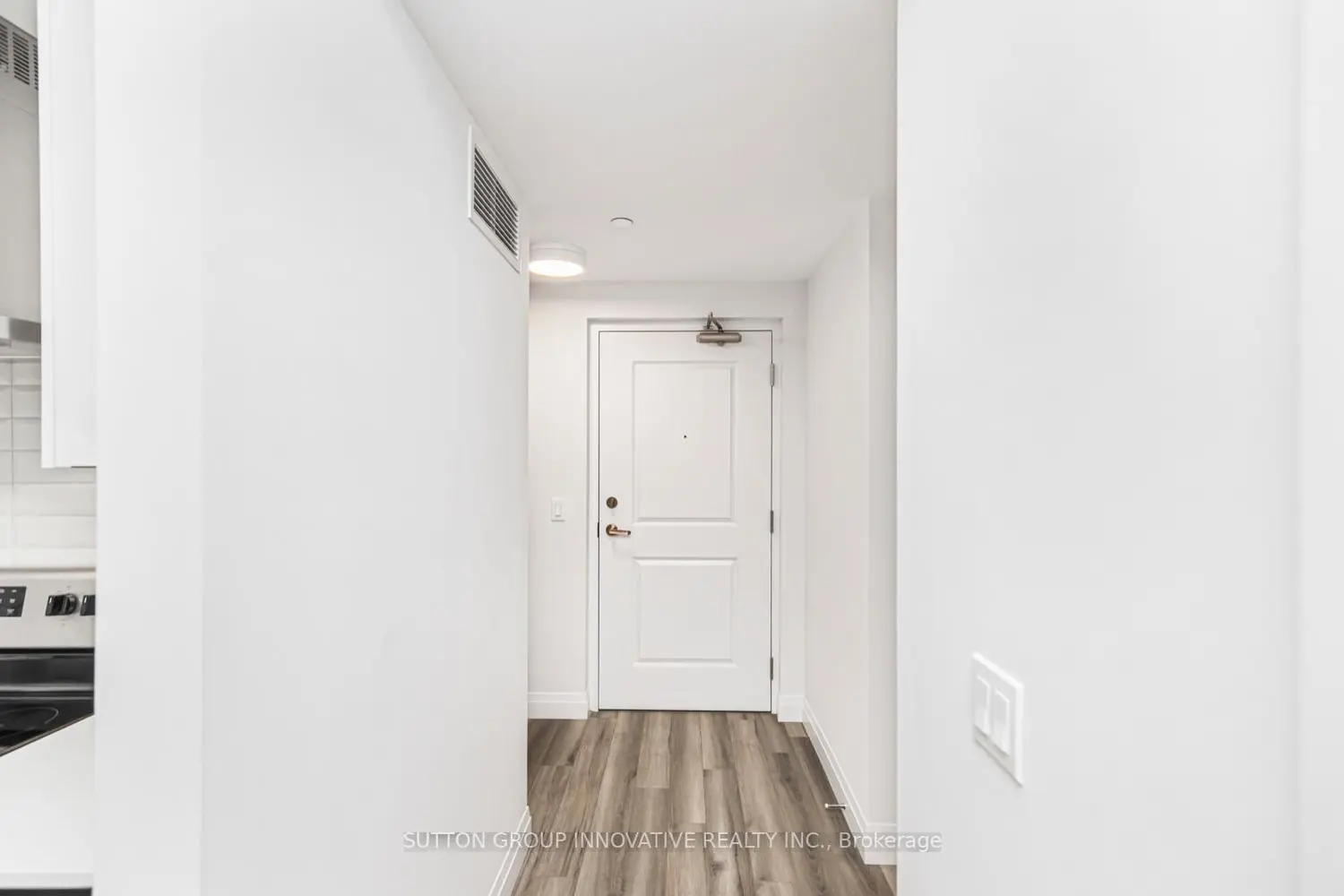153 Wilson Street 105 photo 3