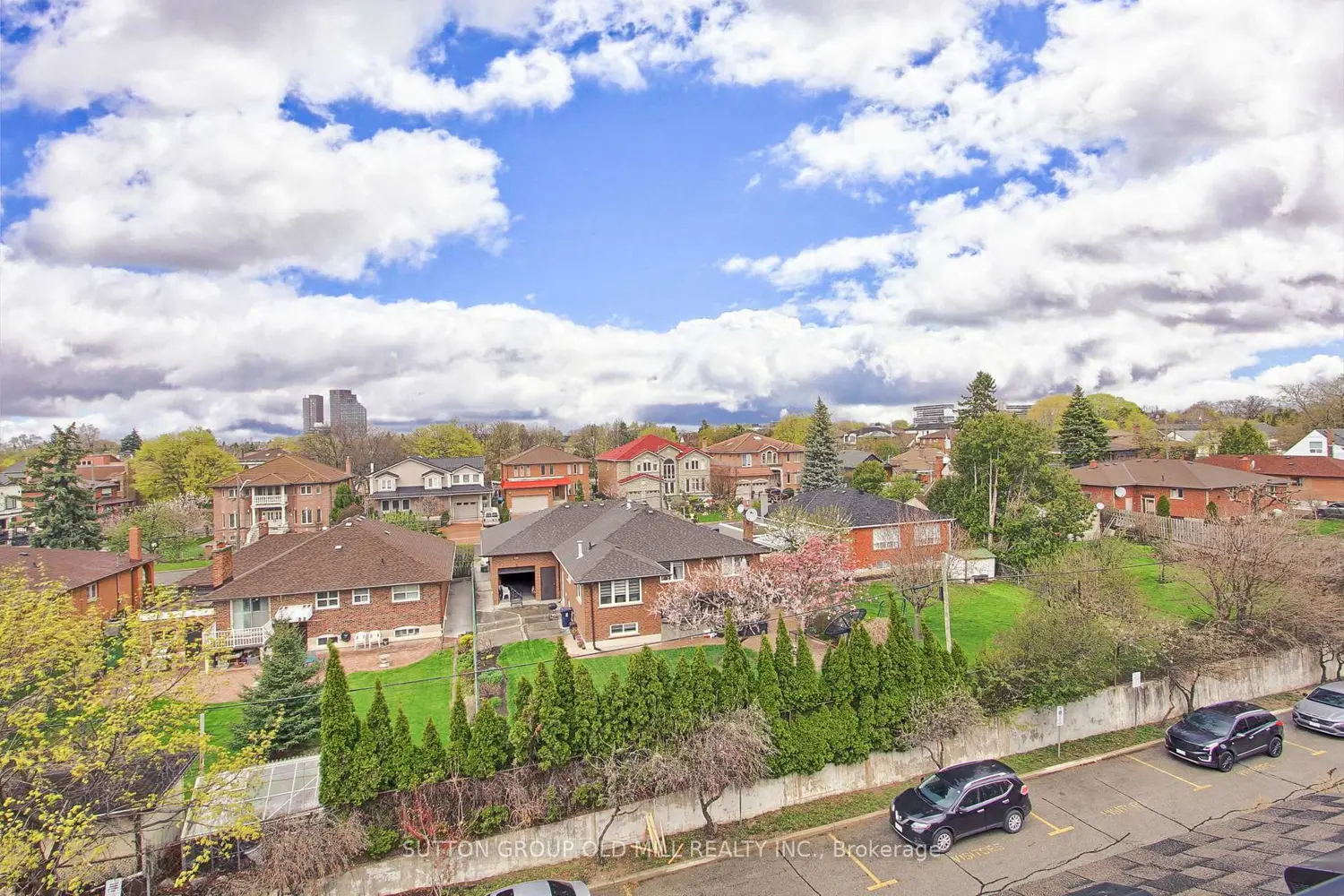 Additional image 18 of 760 Lawrence Avenue 167