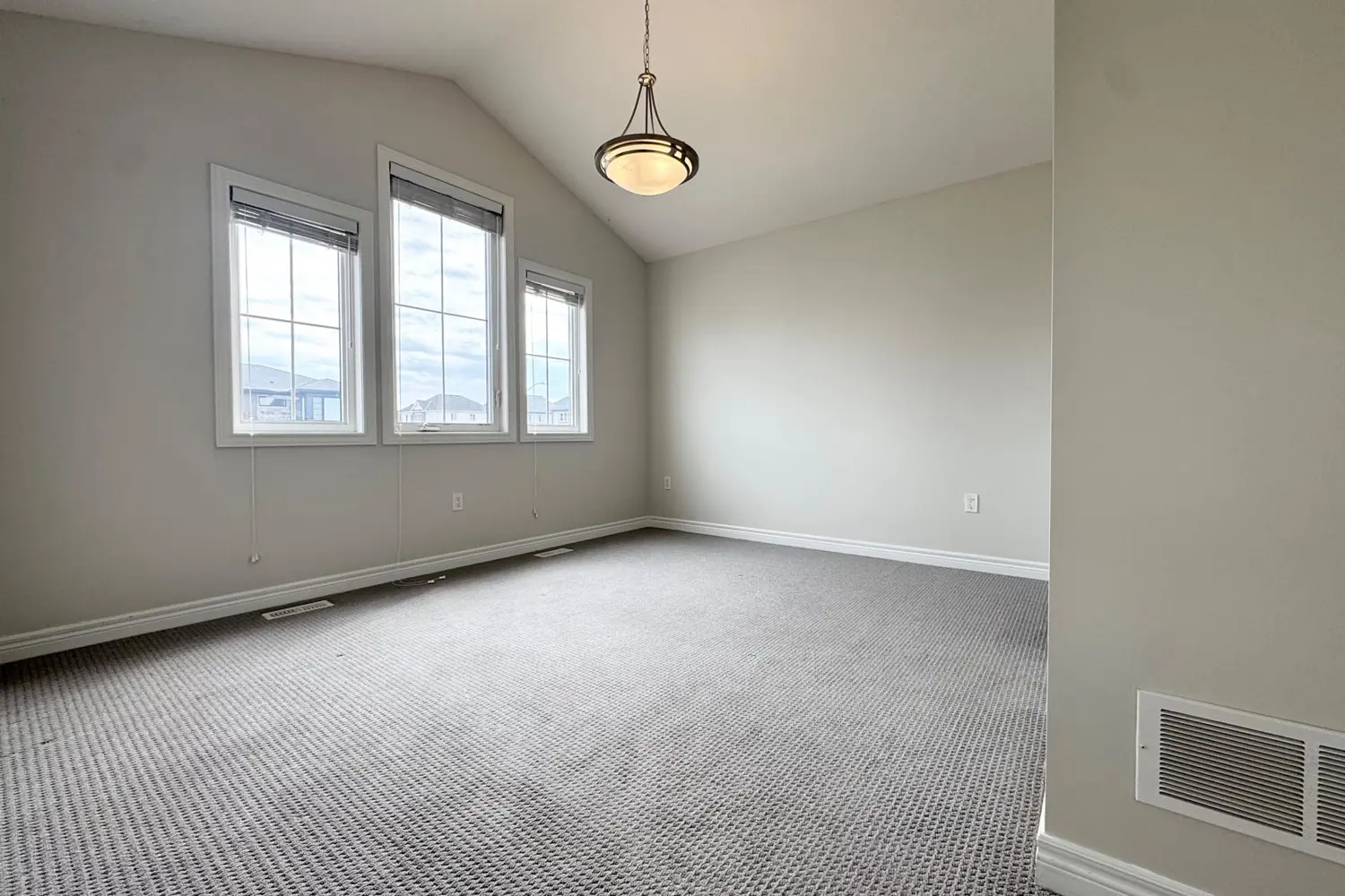 Additional image 8 of 3598 Carolinia Court