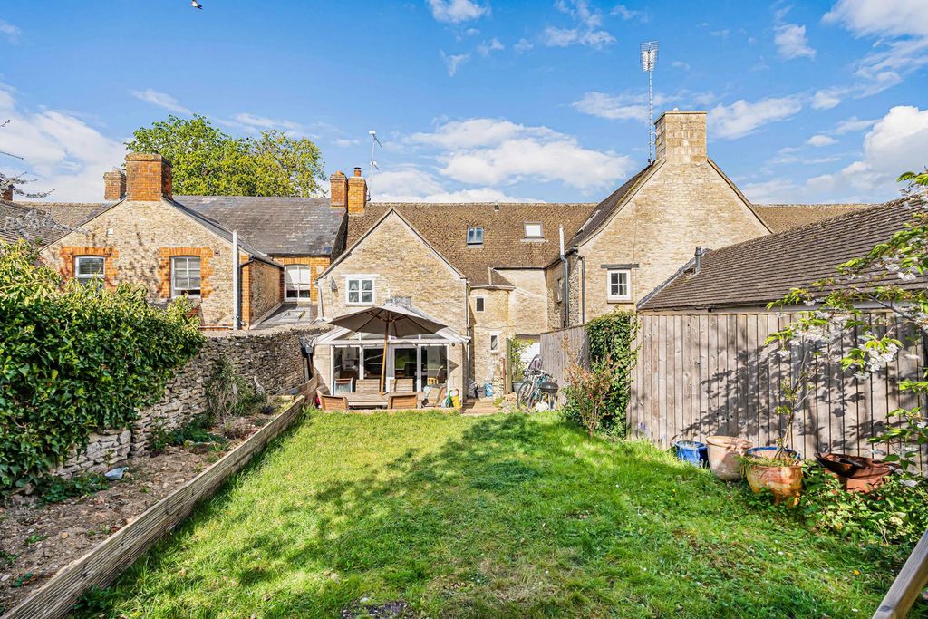 Additional image 19 of 3 bed terraced house for saleCoronation Street, Fairford, Gloucestershire GL7
