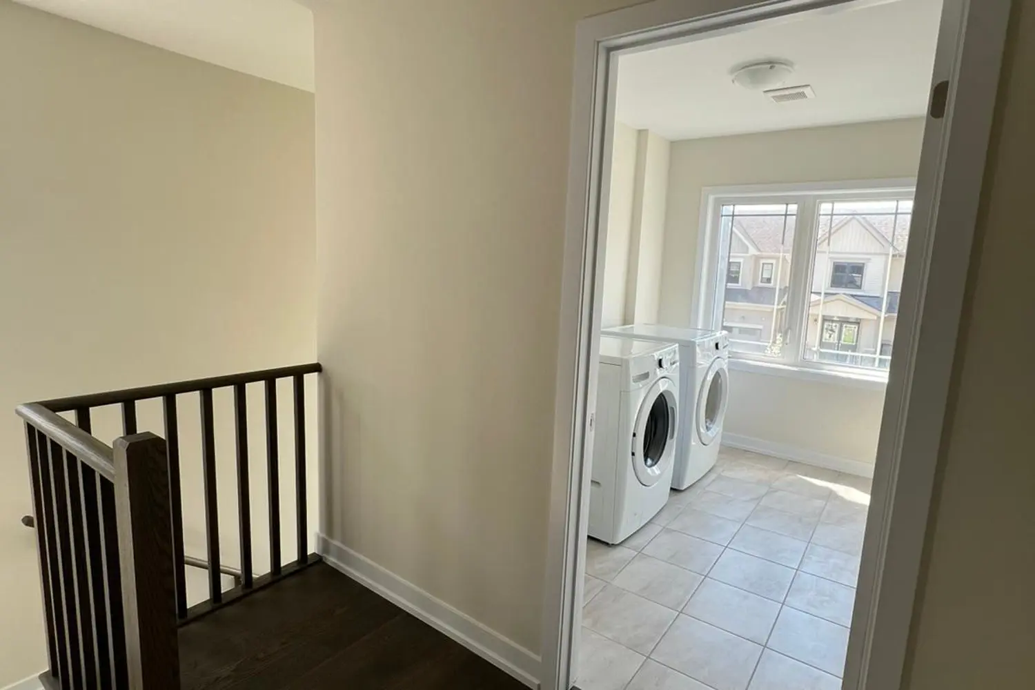 82 Sunflower Crescent photo 4