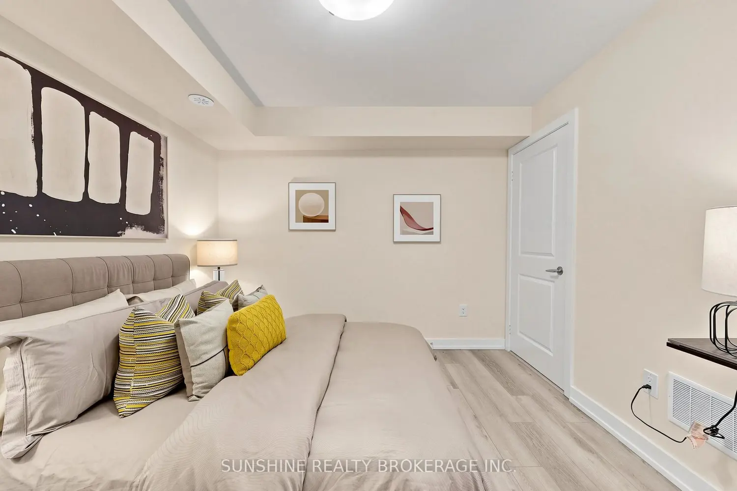 Additional image 15 of 2335 Sheppard Avenue 7