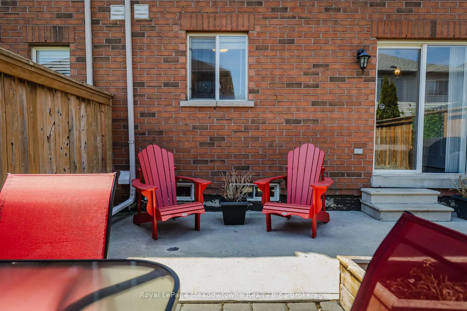 111 Waters Boulevard photo 3
