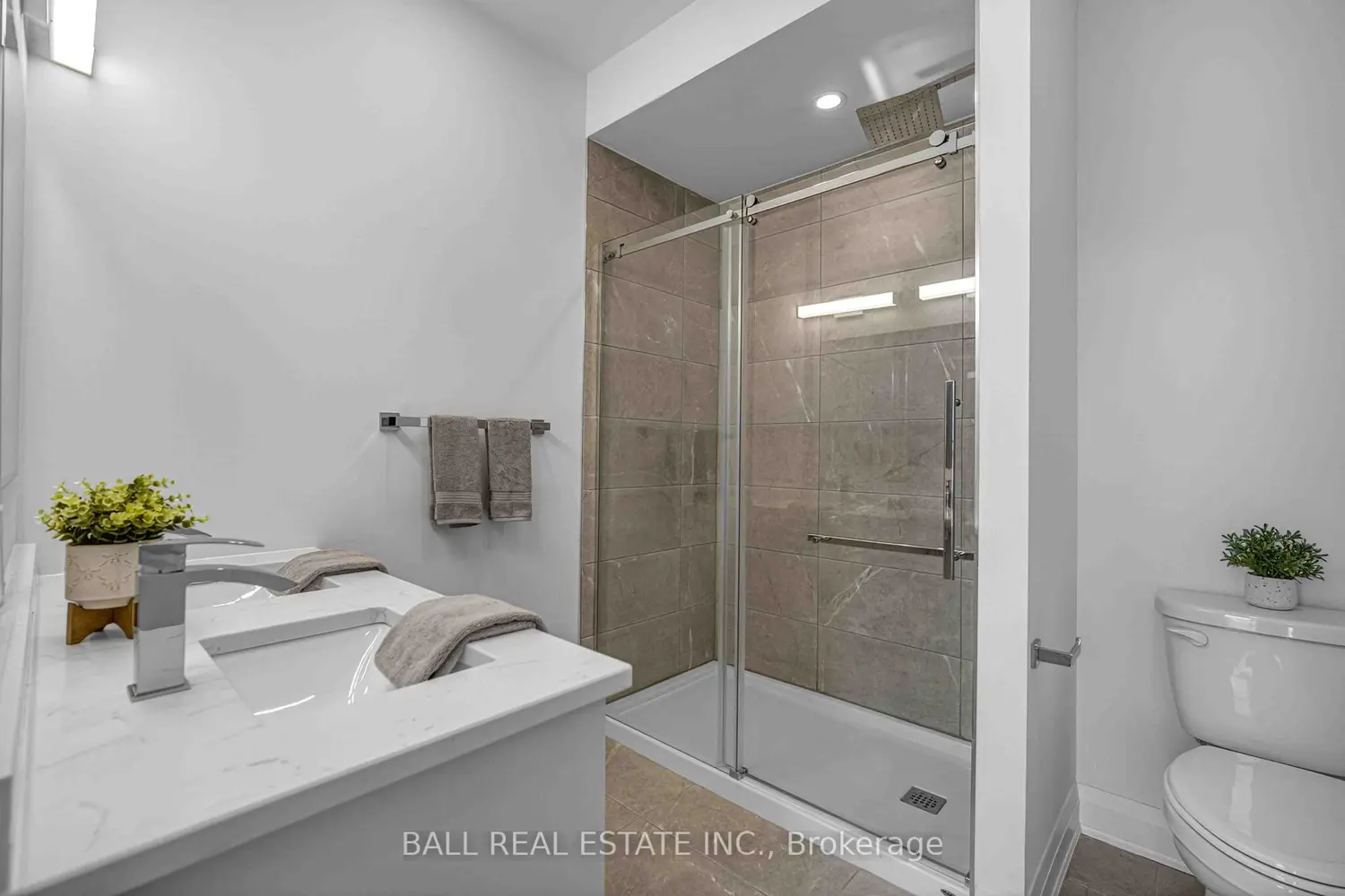 Additional image 8 of 99 Louisa Street 214