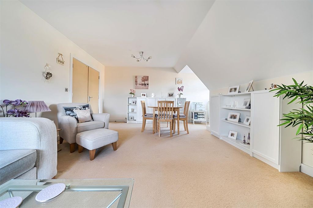 Additional image 3 of 1 bed flat for saleNelson Avenue, Portchester PO16