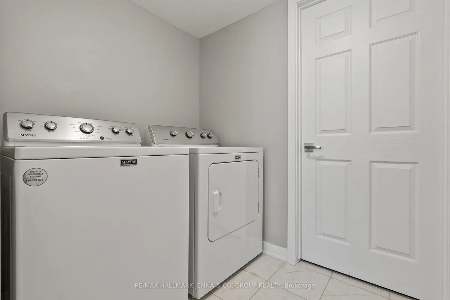Additional image 4 of 146 Anthracite Private