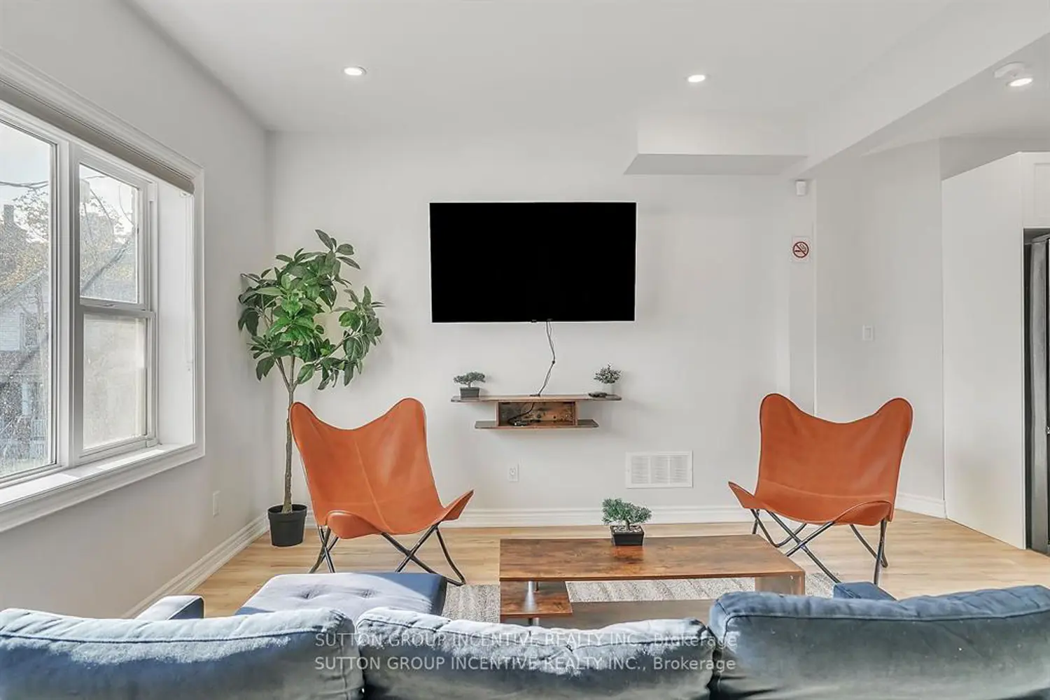 88 Tisdale Street photo 3