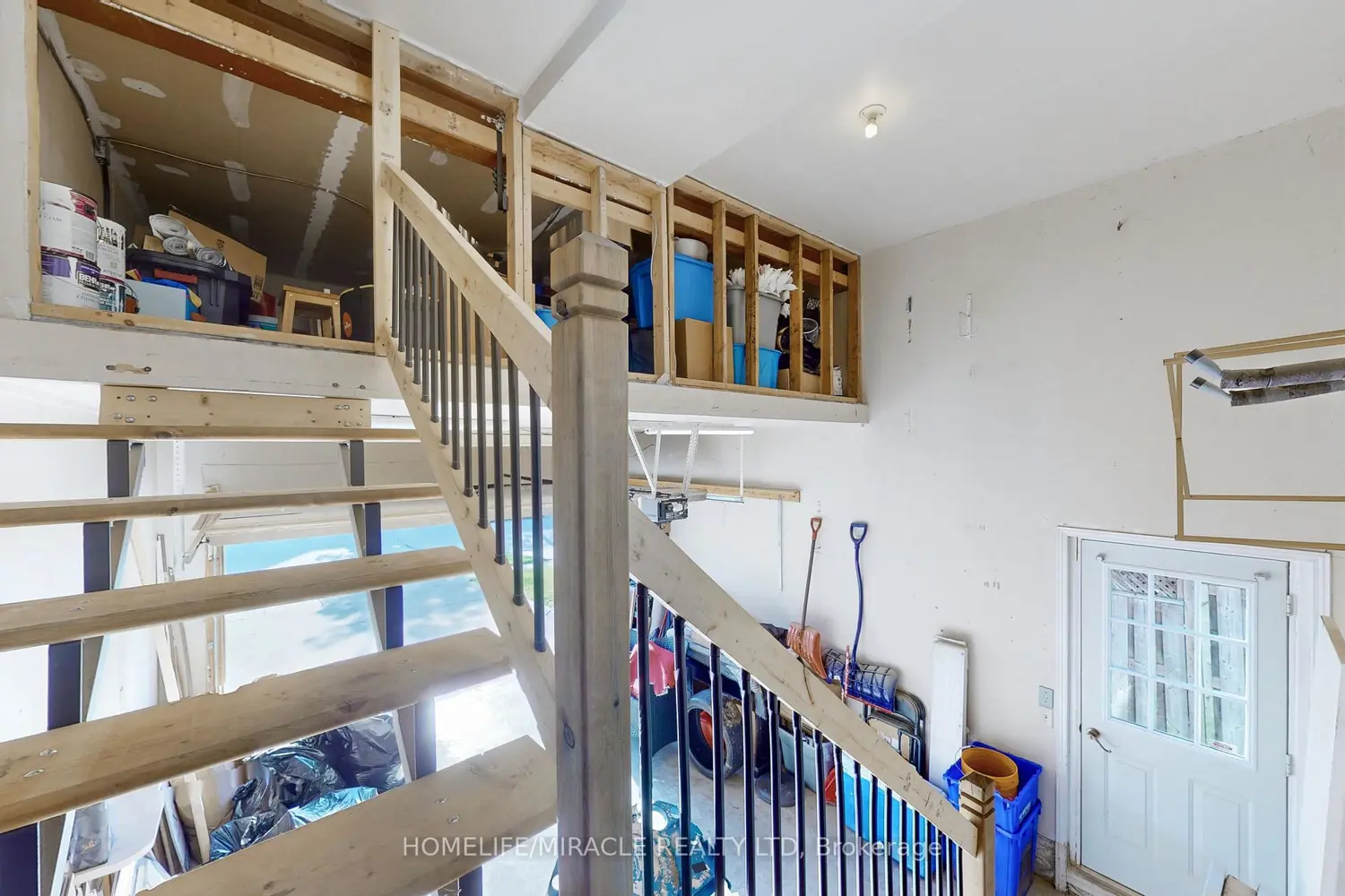 Additional image 16 of 658 Mortimer Drive