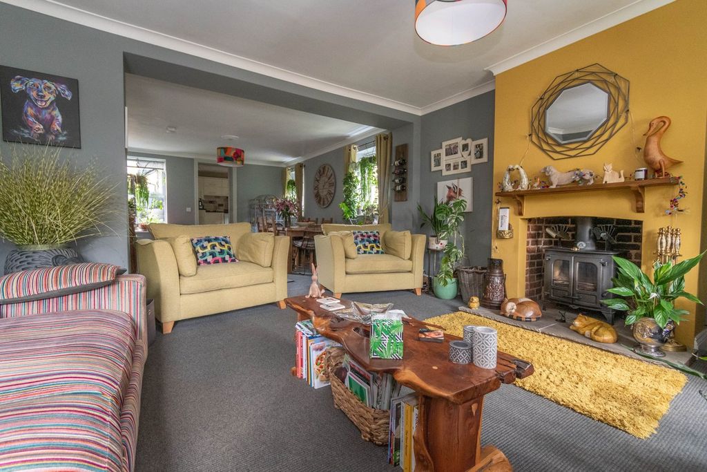 Additional image 2 of 4 bed semi-detached house for saleGladstone Road, Fakenham NR21