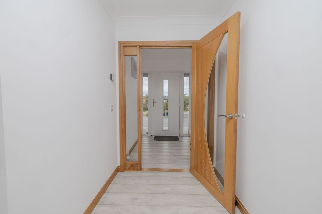 4 bed detached bungalow for saleLonmay, Fraserburgh AB43 photo 4