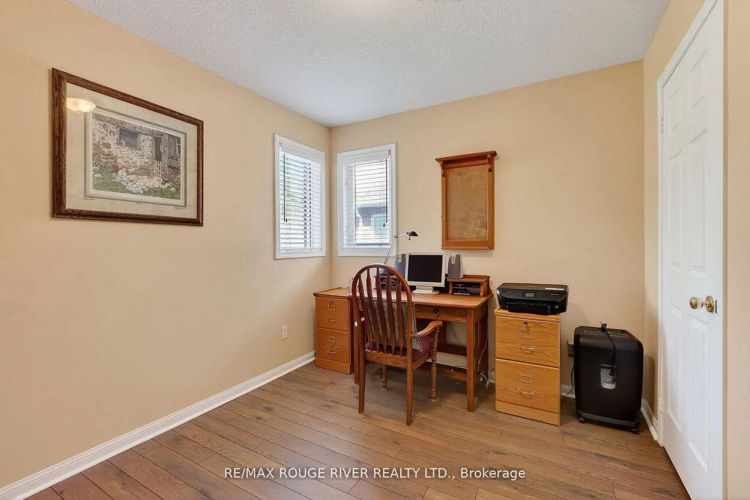 Additional image 10 of 461 Summerpark Crescent