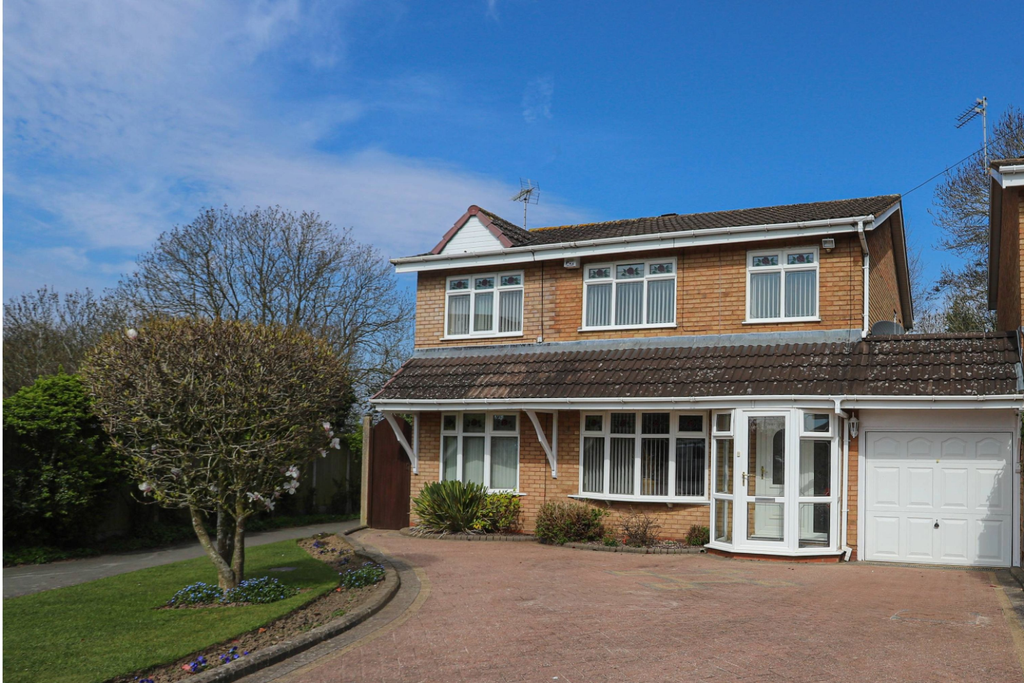 4 bed detached house for saleWestdean Close, Halesowen B62