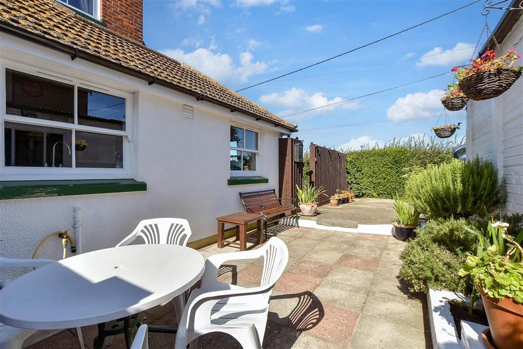 Additional image 13 of 5 bed semi-detached house for saleMonks Lane, Freshwater, Isle Of Wight PO40